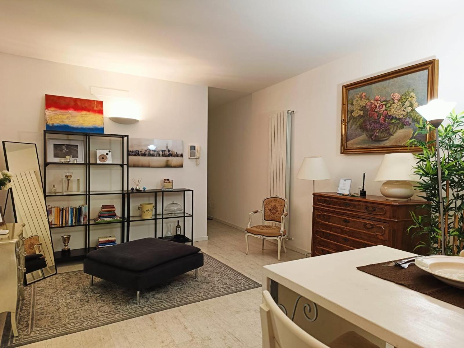 Yr - Dateo Apartment Milan
